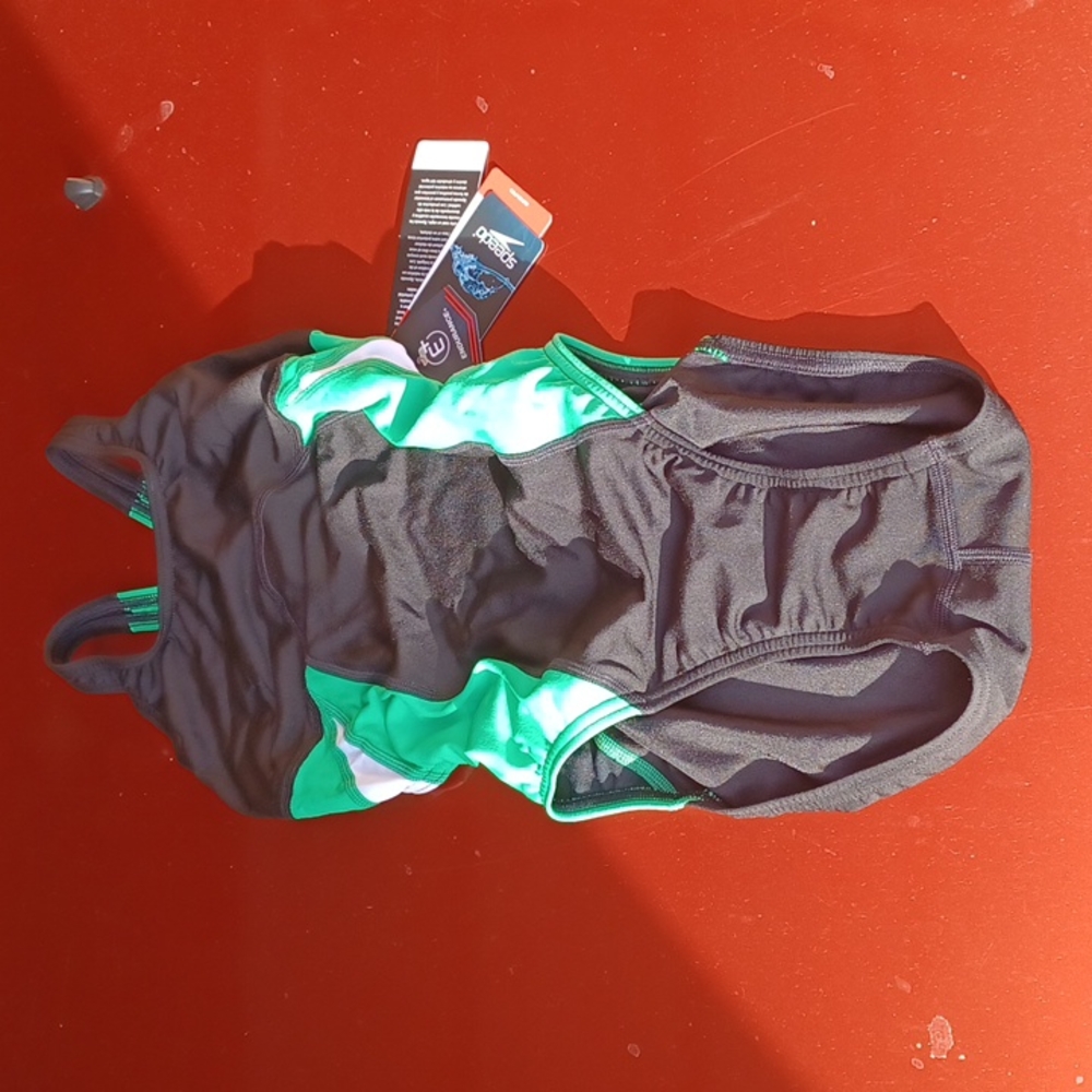 SPEEDO SuperPro Endurance | Black and Green | Sz 26